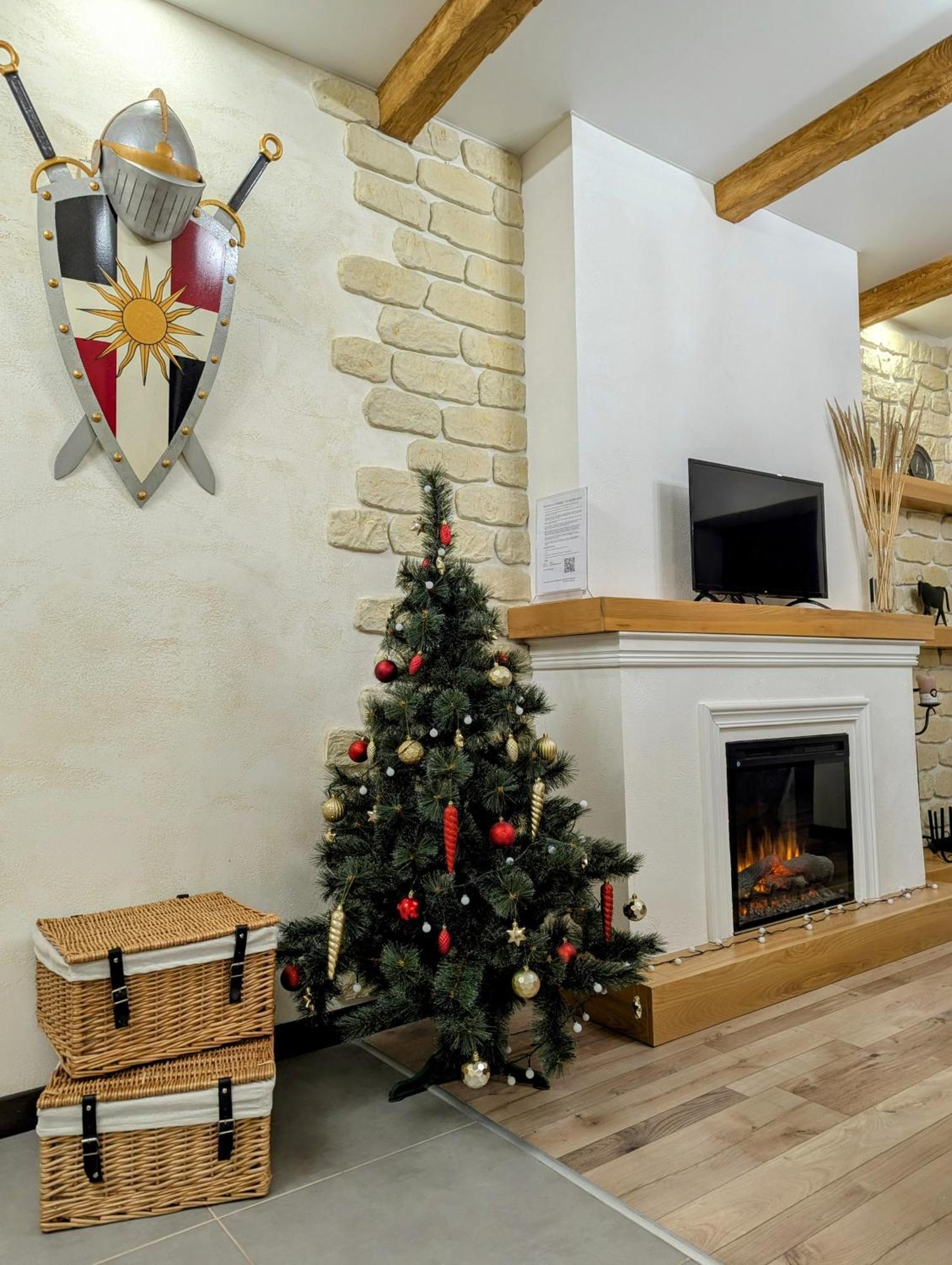 Гетьманські Палати , Старе Місто, 2 Спальні, Балкон-Тераса , 85 М Кв Kamjanez-Podilskyj Exterior foto